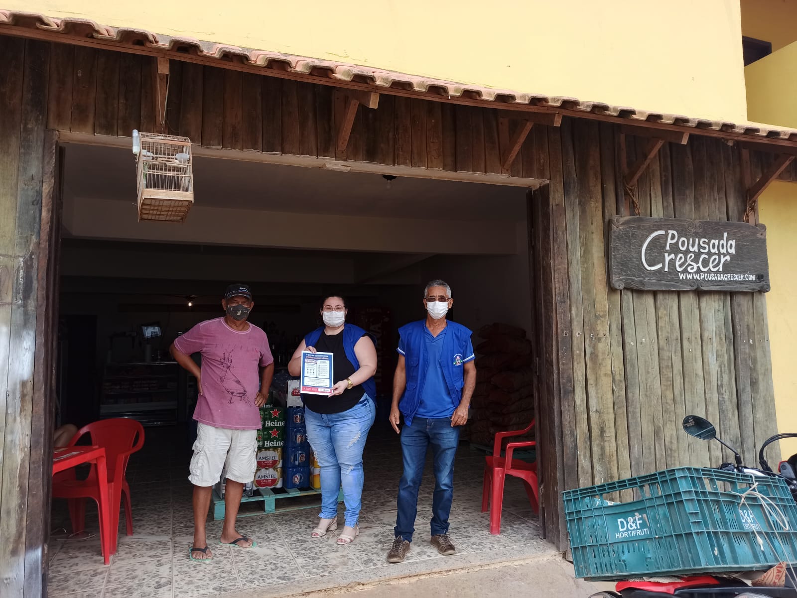 Presidente Kennedy: Vigilância Sanitária intensifica orientações no comércio do litoral