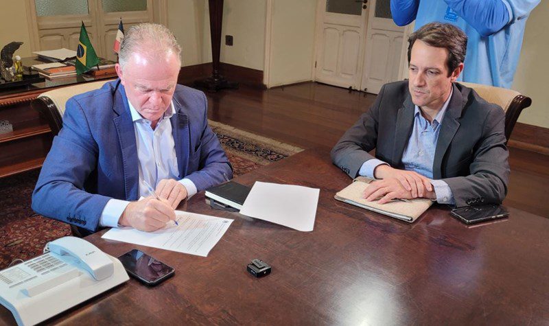 Redução do ICMS de combustíveis, energia elétrica e comunicação é anunciada por Casagrande