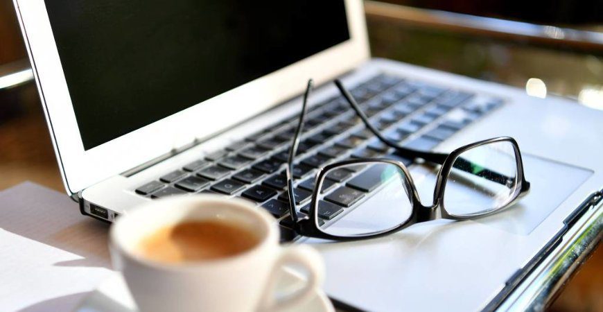 Empresas oferecem mais de 100 vagas de emprego e estágio no ES