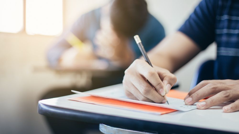 Conheça 11 motivos que podem zerar sua redação no Enem 2022