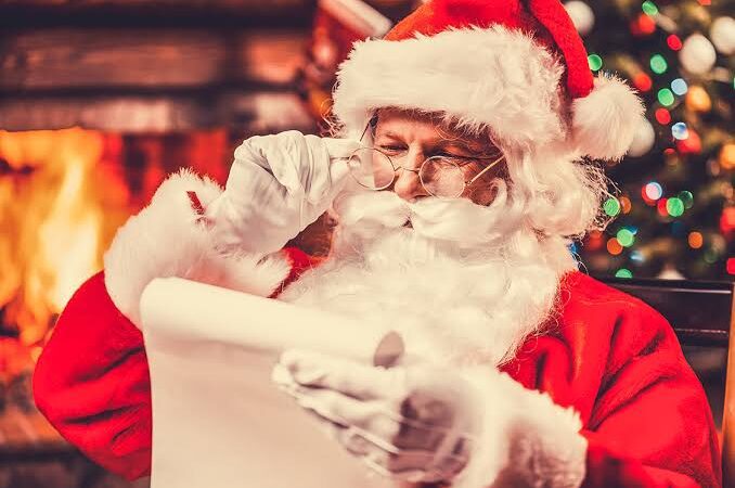 Alunos começam a escrever cartinhas para o Papai Noel na Serra
