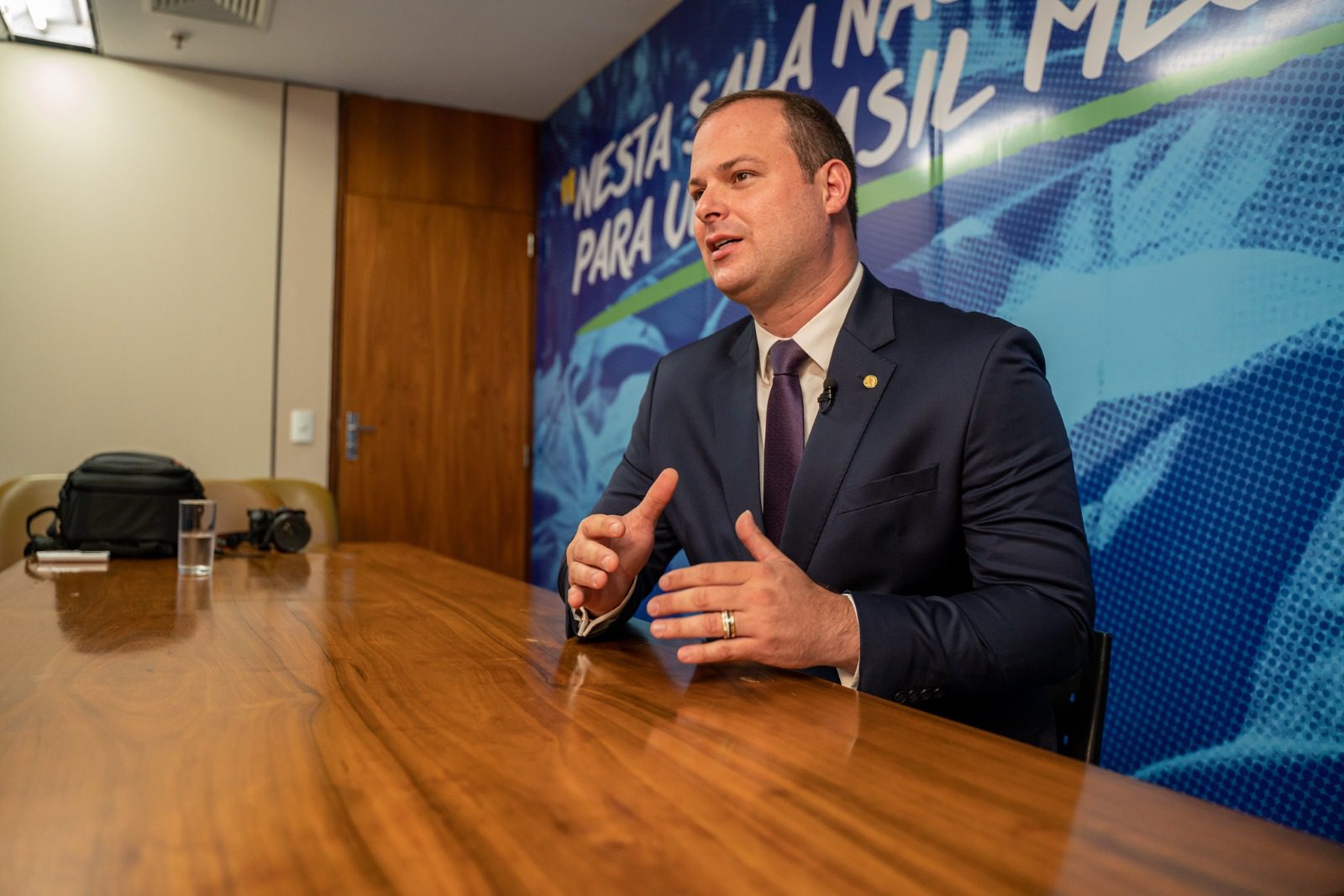 Victor Linhalis fará audiência pública para avaliar reparação de danos de Mariana e Brumadinho