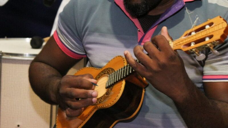 Sexta-feira (29) tem show de samba no distrito de Burarama