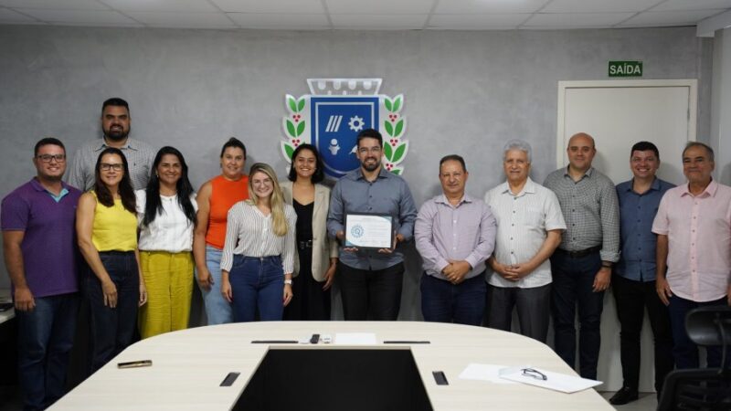 Transparência Reconhecida: Cachoeiro Conquista Selo Diamante em Governança Pública