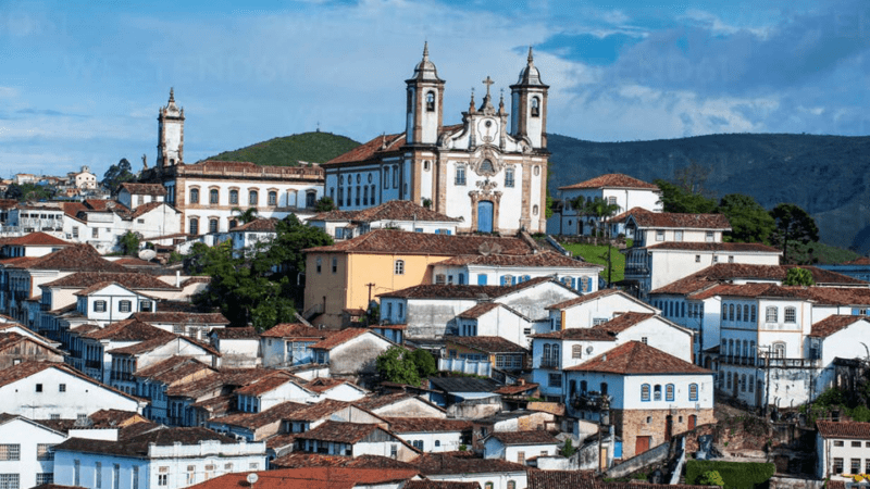 Escola de Guarapari Comemora Lançamento de Documentário Filmado em Ouro Preto