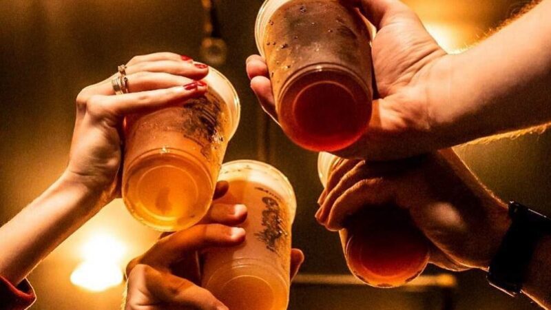 Cerveja, Música e Sabores: Festival em Pedra Azul com Passeios de Balão