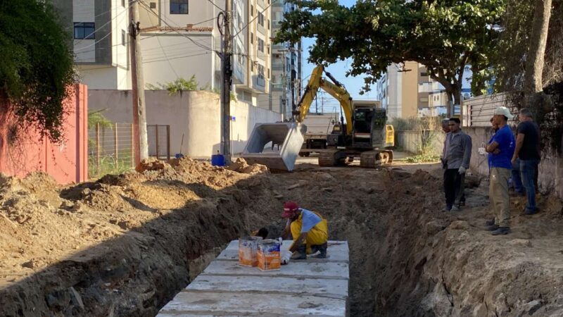 Obras de Macrodrenagem na Praia do Morro Durarão 6 Meses