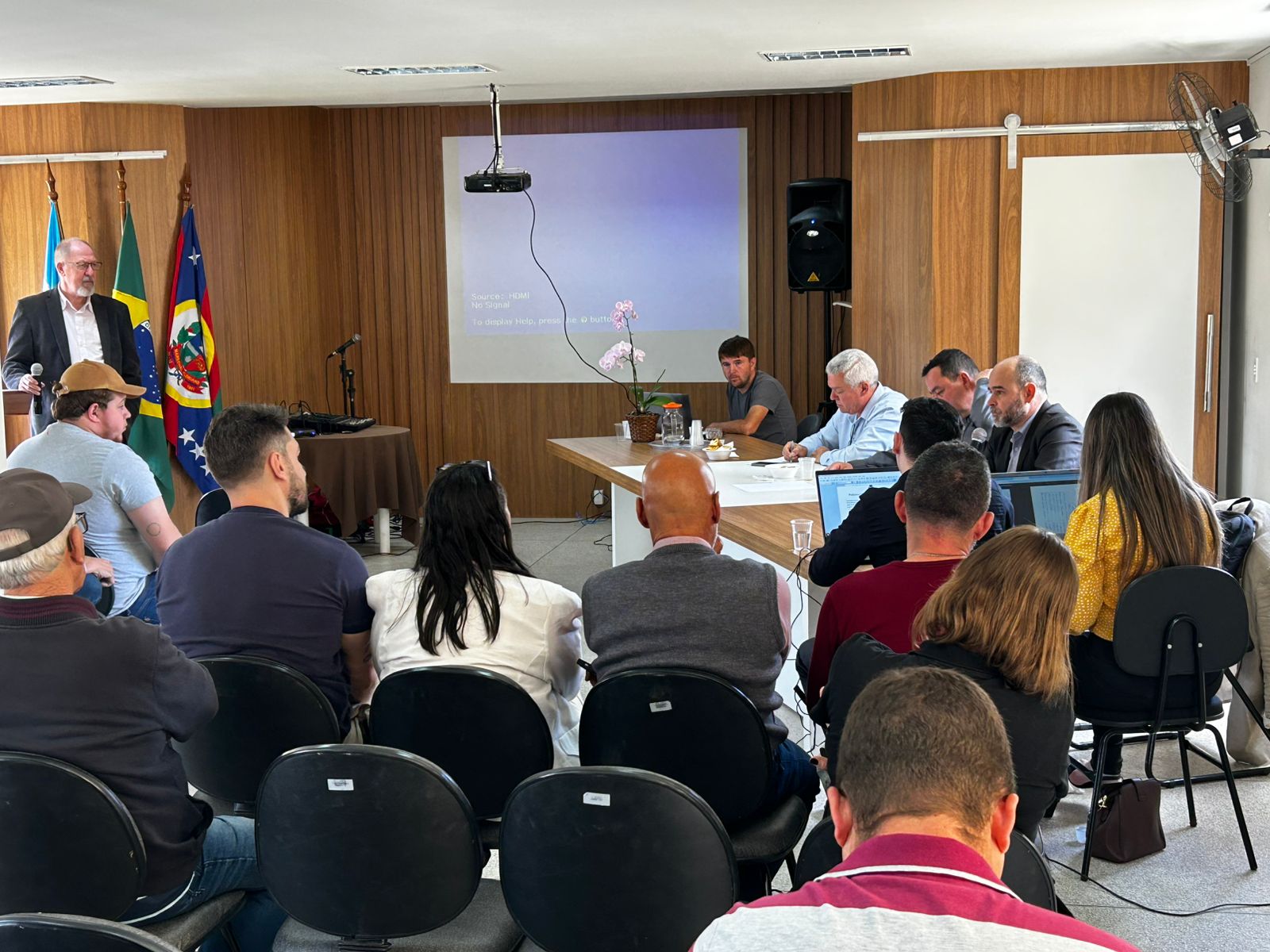 O poder público e órgãos de segurança esperam diminuir os índices de crimes com a instalação de câmeras em Marechal Floriano.