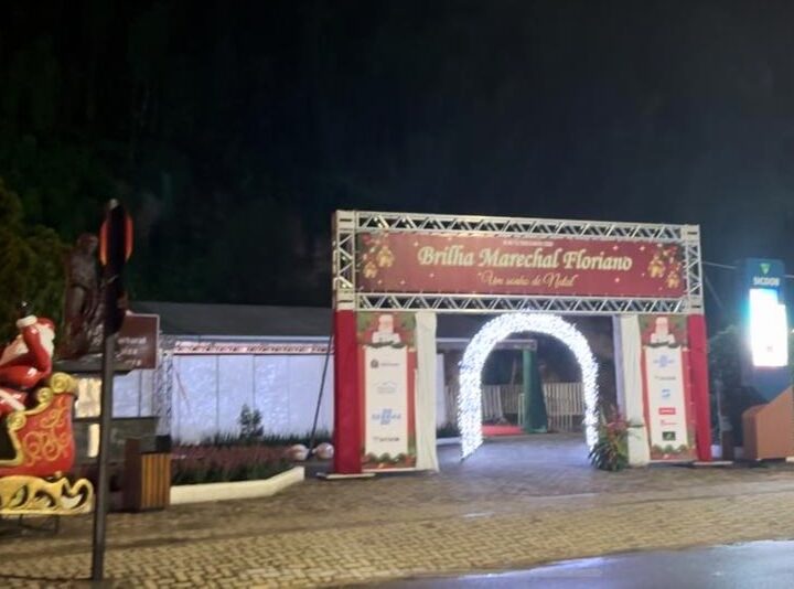 Marechal Floriano acende a magia do Natal com o início do “Brilha Marechal Floriano 2025”, e atrações continuam ao longo de dezembro