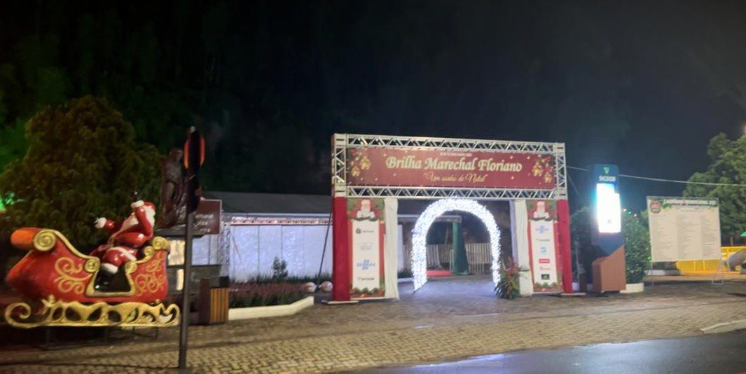 Marechal Floriano acende a magia do Natal com o início do “Brilha Marechal Floriano 2025”, e atrações continuam ao longo de dezembro