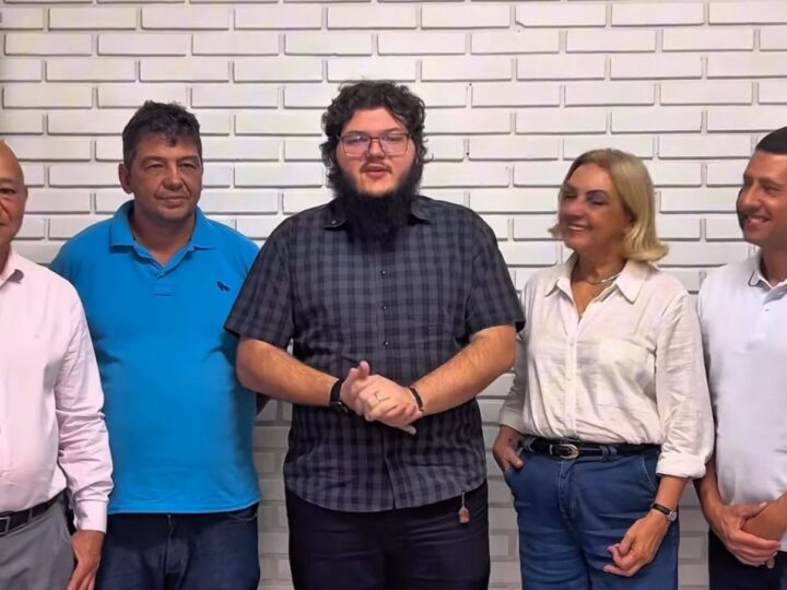 Prefeitura de Cachoeiro anuncia abono de R$ 2 mil para o magistério