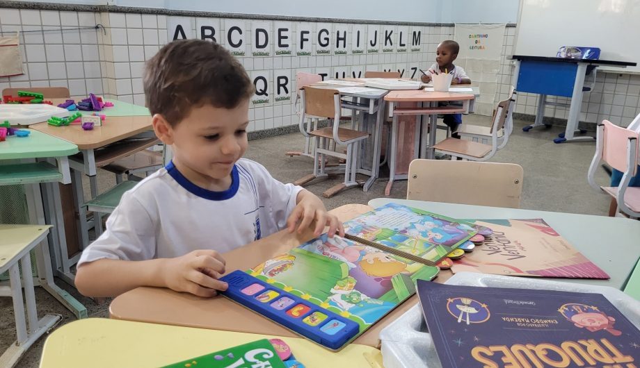 Cachoeiro é reconhecida com Selo Ouro no Compromisso Nacional Criança Alfabetizada