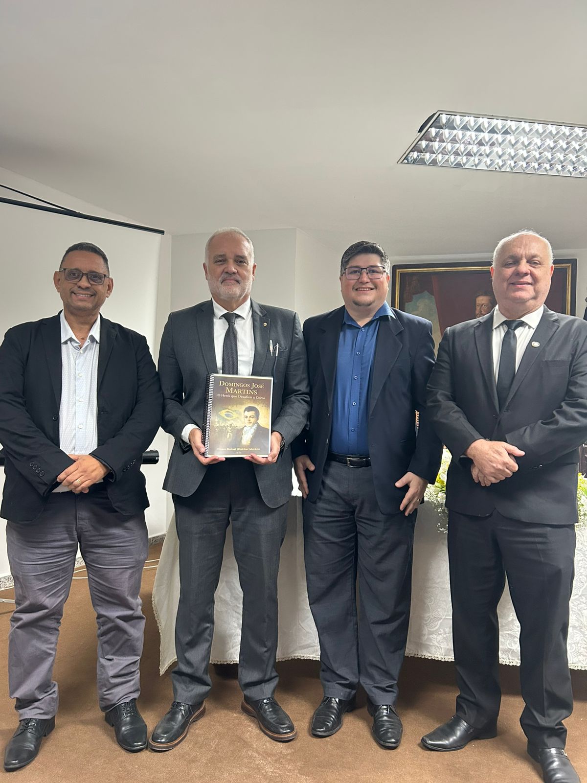 Posse de Cícero Modolo no Instituto Histórico destaca legado e valorização da cultura capixaba