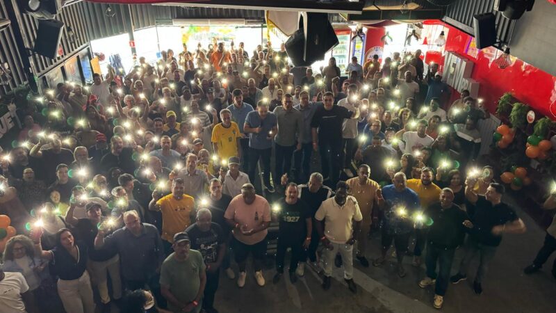 Pré-campanha de Anderson Goggi ganha impulso com encontro em Vitória