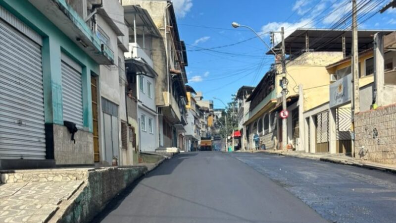 Prefeitura inicia asfaltamento de ruas no bairro Nossa Senhora da Penha