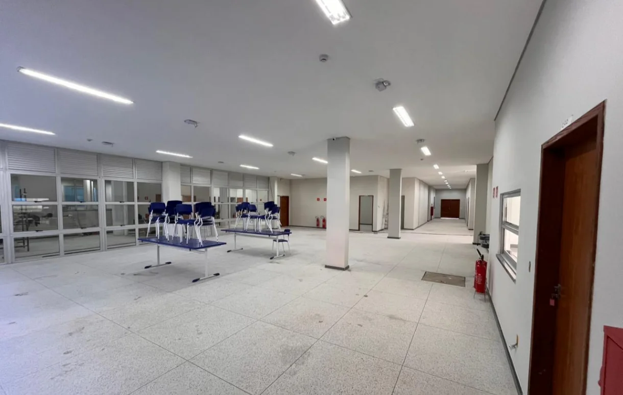 Prefeitura entrega Escola Nagib Meleipe e amplia investimentos na educação
