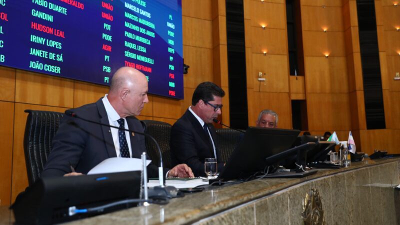 Projeto aprovado na Ales amplia alimentação escolar para professores da rede estadual