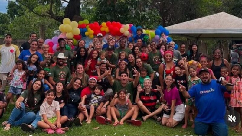 Projeto que há 17 anos promove alegria para crianças participa da Feira da Bondade