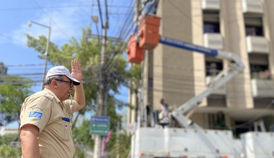 Semáforos do Centro de Cachoeiro começam a passar por modernização