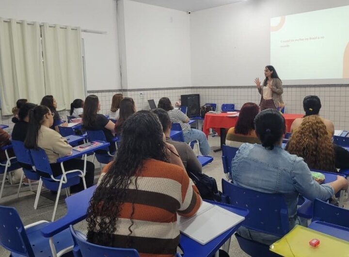 Curso gratuito destaca papel da educação nas escolhas e oportunidades para mulheres