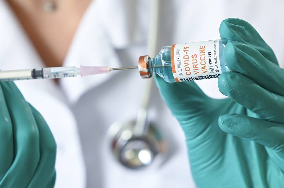 Feriado: mutirão para 2ª dose de vacina contra a Covid-19 é realizado nesta terça (29)