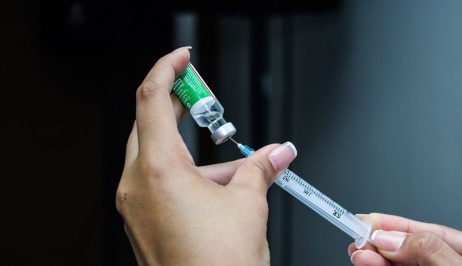 Cachoeiro: Secretaria Municipal de Saúde suspende vacinação contra Covid-19 em grávidas