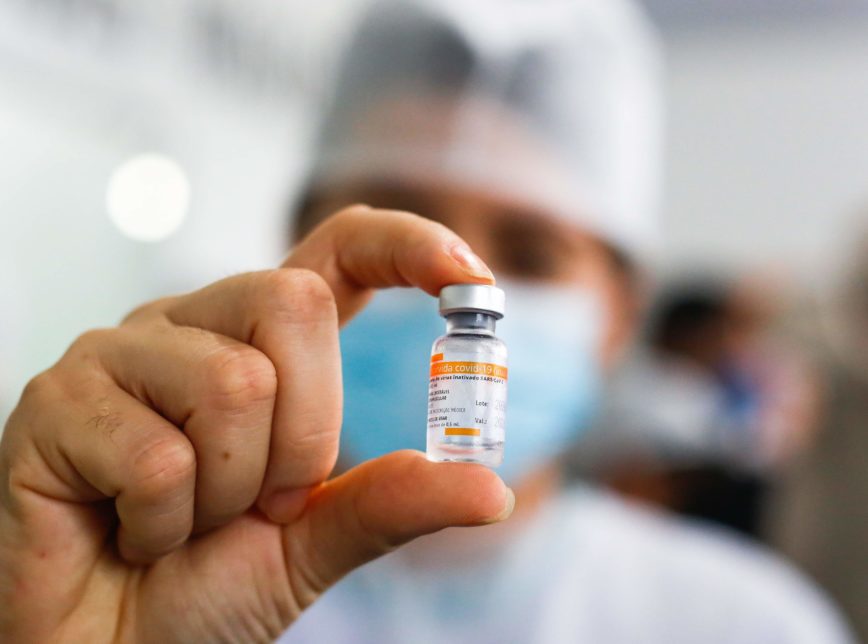 Mais de 41 mil pessoas completaram vacinação contra a Covid-19 em Cachoeiro