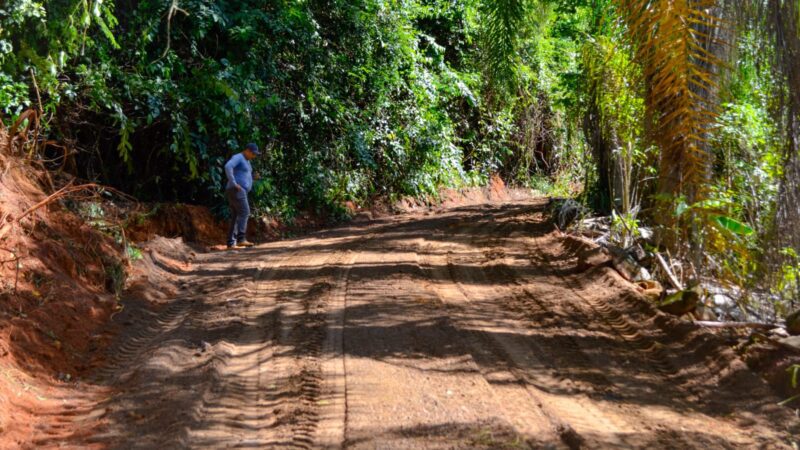 Anchieta: Mais uma estrada recebe obras no município