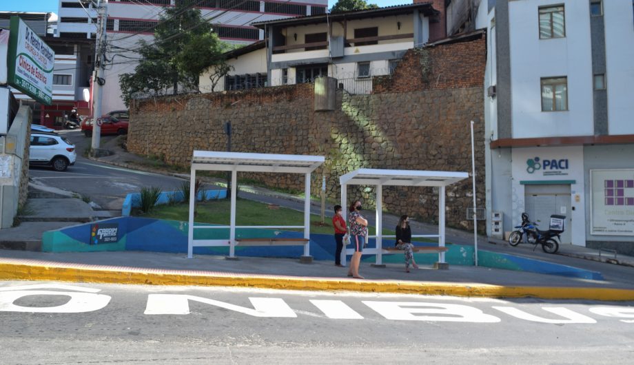 Cachoeiro: Prefeitura destina R$ 2,2 milhões recursos da Agersa para novos pontos de ônibus e melhorias em vias