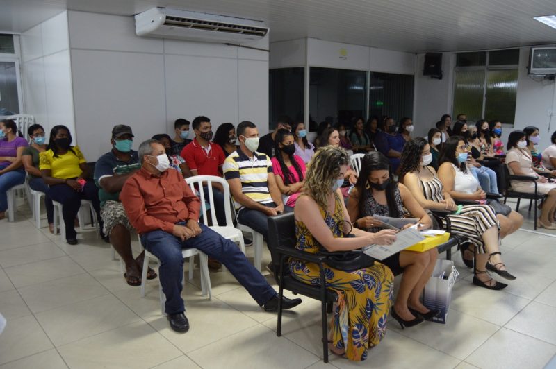 Mimoso do Sul: Alunos recebem certificados dos cursos oferecidos pela ADERES
