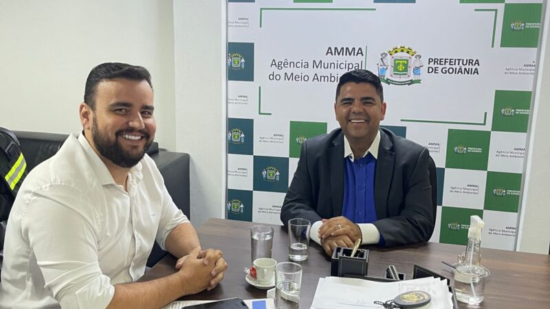 Devanir Ferreira participa de reunião em Goiânia para projeto de arborização em Vila Velha