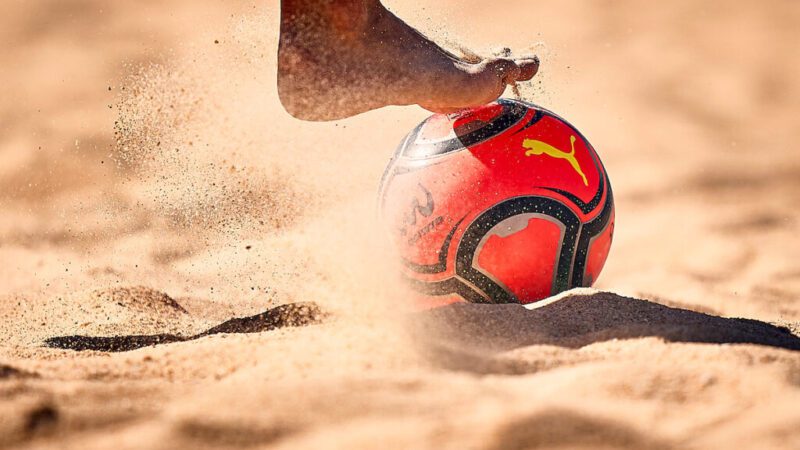 Em Vila Velha semifinal e final da Copa de Inverno de Beach Soccer acontecem nesta semana