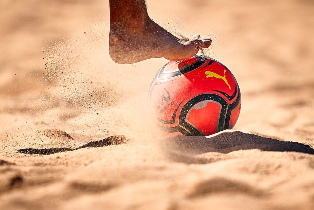 Em Vila Velha semifinal e final da Copa de Inverno de Beach Soccer acontecem nesta semana