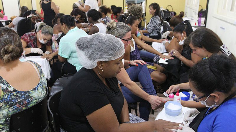 Cariacica abre inscrições para cursos de capacitação voltado para mulheres vítimas de violência