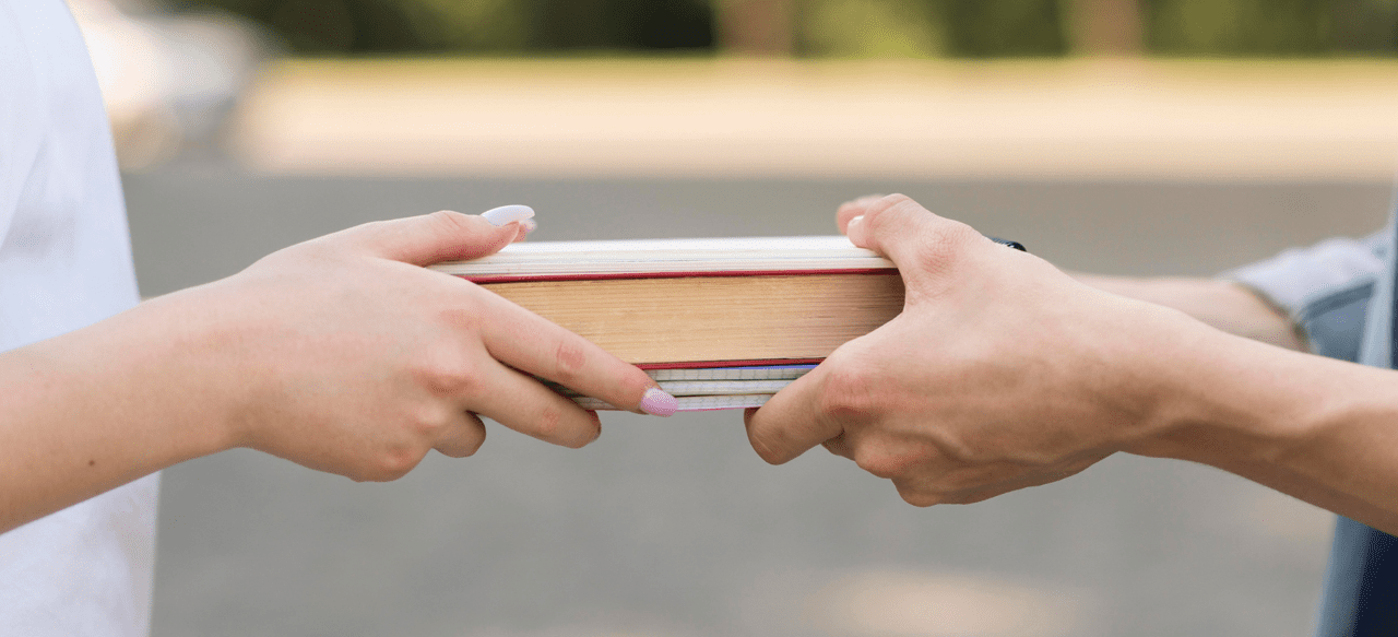 Biblioteca Madeira de Freitas arrecada livros para doação ao Centro Pop de Santa Bárbara