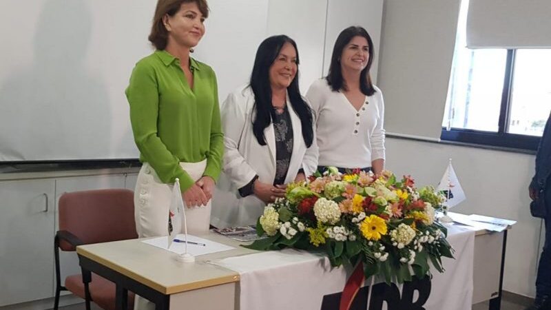 Bandeira municipalista da senadora Rose de Freitas é reforçada por suplentes