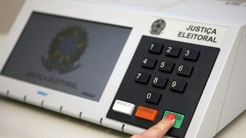 Ales: mais de 1,7 mil votam fora de seu município no ES