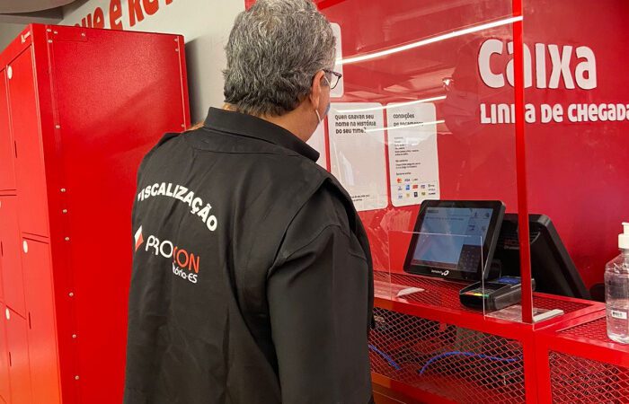 Em Vitória Procon realiza operação especial em centros comerciais