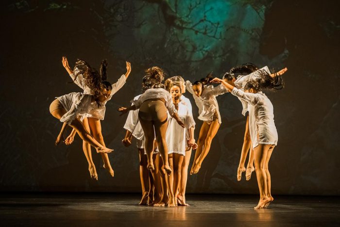 Em Vitória Fafi divulga editais para cursos técnicos de Dança e Teatro