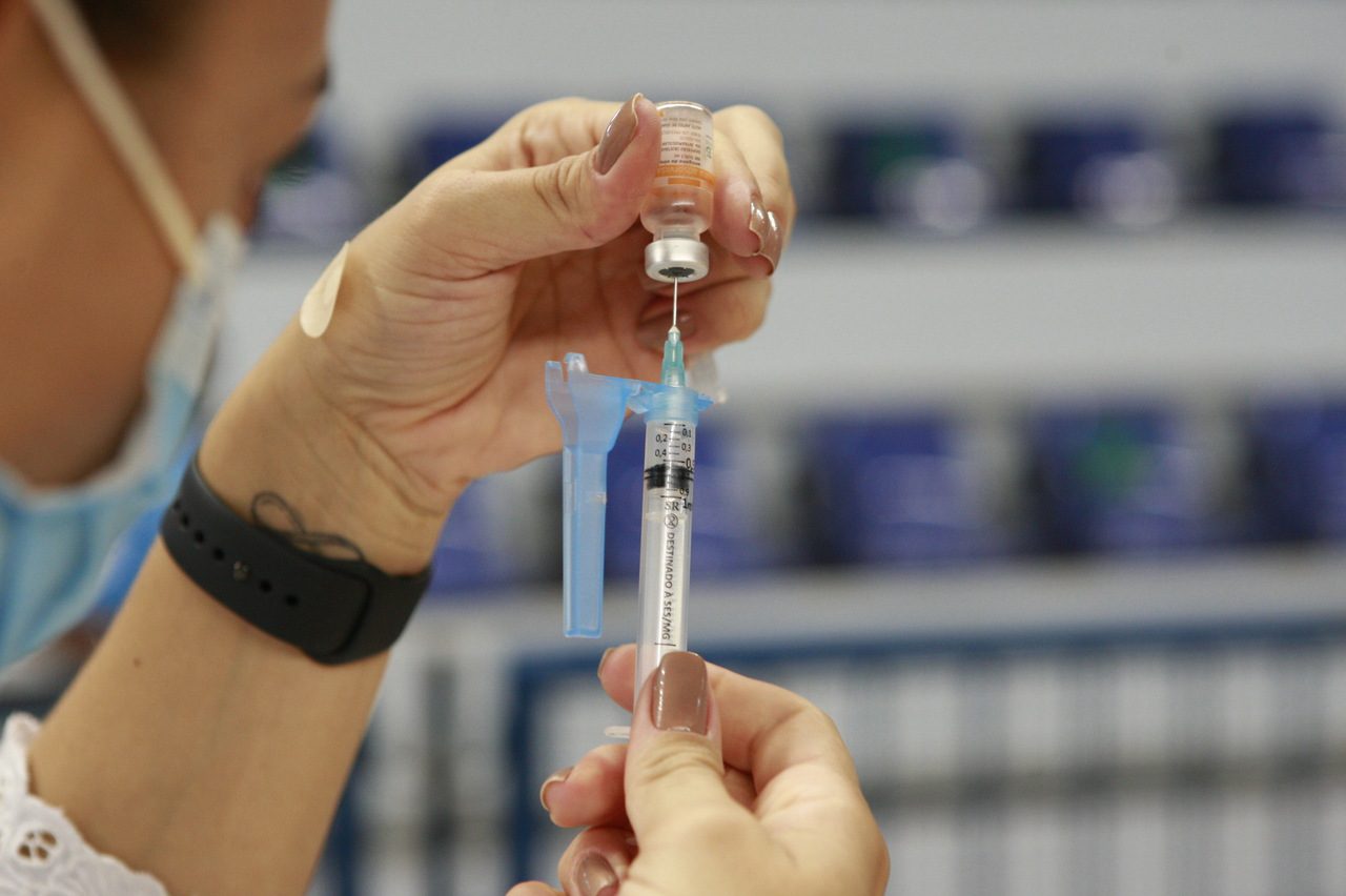 Vacinação sem agendamento em 26 Unidades Básicas de Saúde de Cariacica