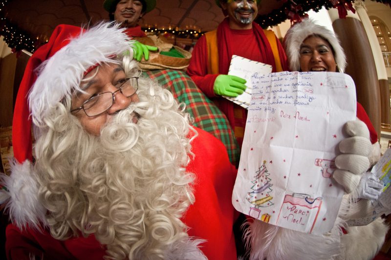 Cartas para a campanha Papai Noel dos Correios já podem ser enviadas por crianças