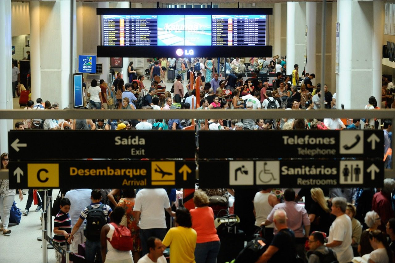 2º dia de mobilização dos aeronautas afeta 9 aeroportos no Brasil
