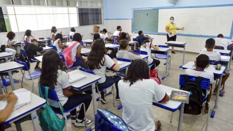 Mais 179 profissionais são nomeados pela PMV para atuar na rede de ensino da capital