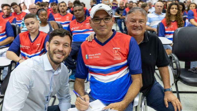 Bolsa Atleta Vila Velha 2023 contempla 70 esportistas com até R$1,5 mil mensais