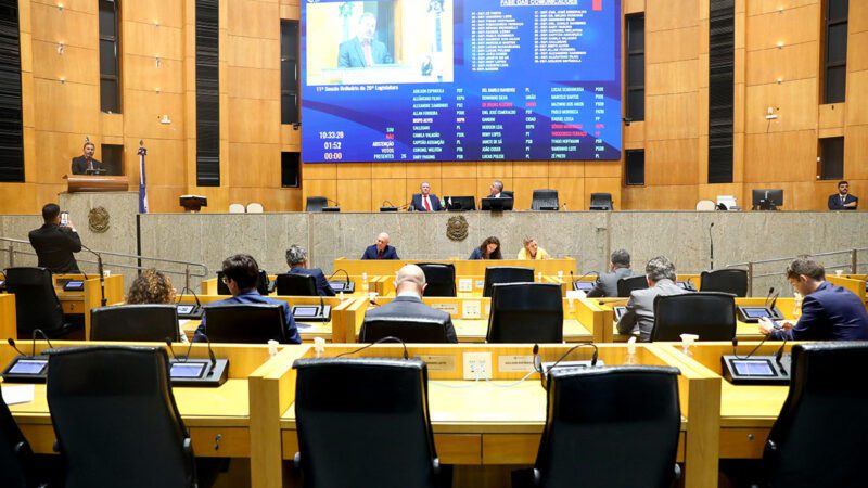 Deputados discordam sobre transferência de bairro de Guarapari para Vila Velha