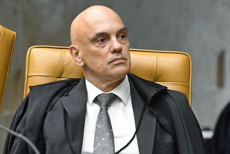 Moraes mantém prisão de 294 acusados por atos de 08 de janeiro