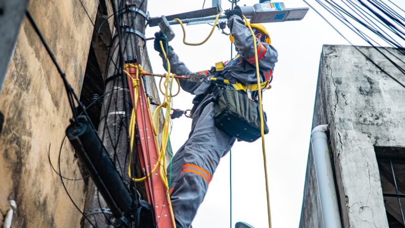 Prefeitura de Vitória substitui mais de 5 mil luminárias em oito bairros