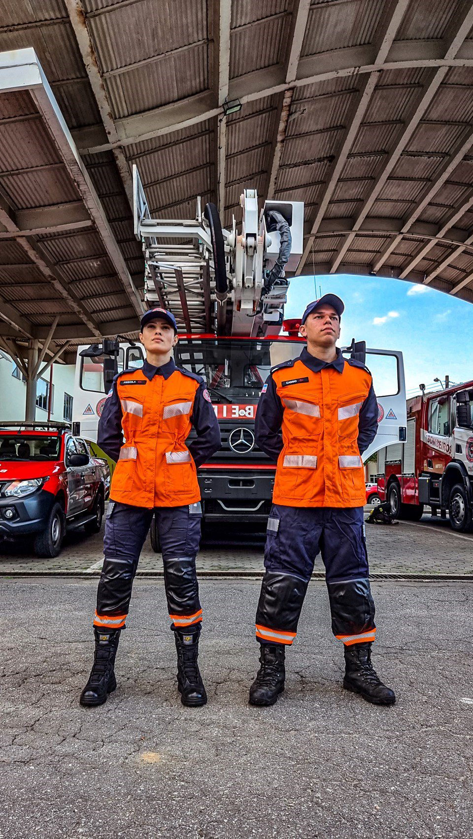 Corpo de Bombeiros adota uniformes antichamas usados na Fórmula 1