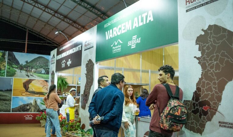 Estande de Vargem Alta na RuralturES destaca belezas naturais e sabores locais