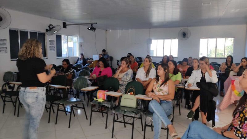 Educação promove capacitação para aplicação de prova de fluência em leitura